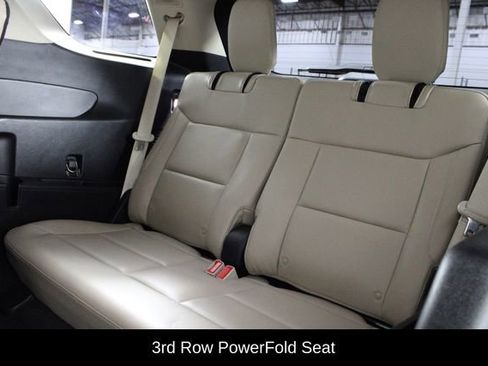 Used 2022 Ford Explorer Limited w/ Equipment Group 301A image 11