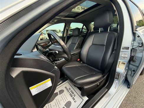 Used 2013 Mercedes-Benz C 300 4MATIC Sedan image 20