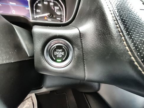 Used 2021 GMC Yukon SLT image 17