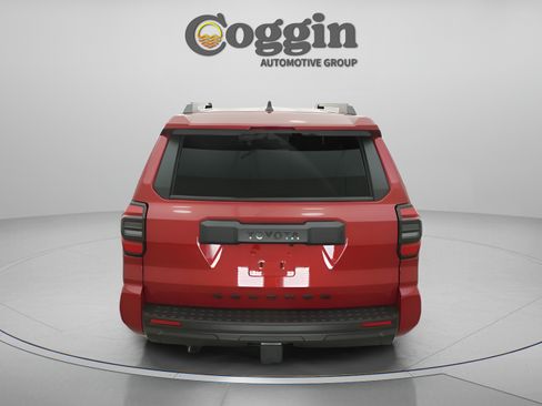 Used 2025 Toyota 4Runner SR5 RWD image 15