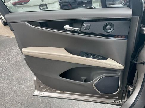 Used 2021 Lincoln Nautilus Reserve w/ Cargo Utility Package image 59