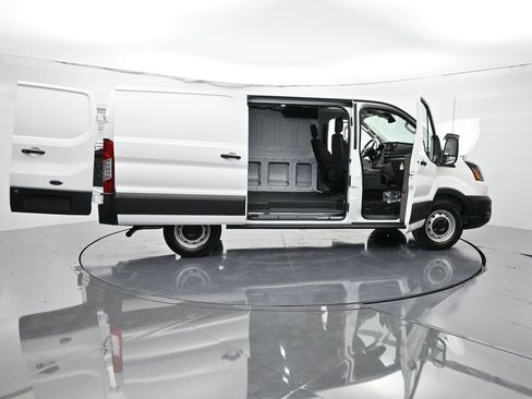 New 2025 Ford Transit 150 Low Roof image 44