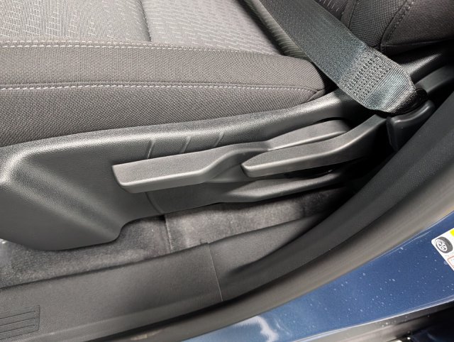 New 2027 Chevrolet Equinox LT AWD/4WD image 11