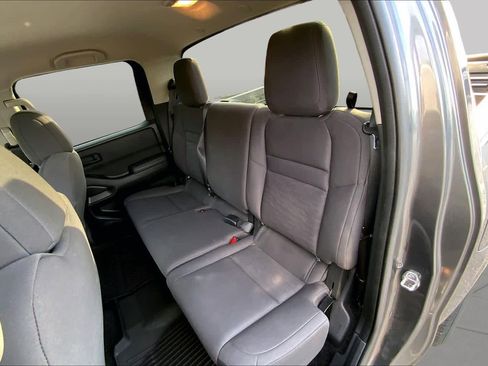 Used 2023 Nissan Frontier S w/ Technology Package RWD image 20