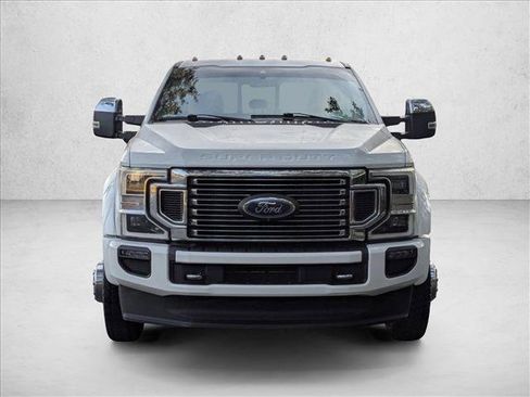 Used 2020 Ford F450 Platinum w/ FX4 Off-Road Package image 2