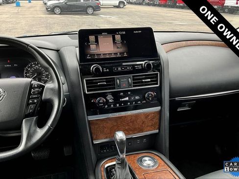 Used 2022 Nissan Armada SL w/ Captain's Chairs Package image 9