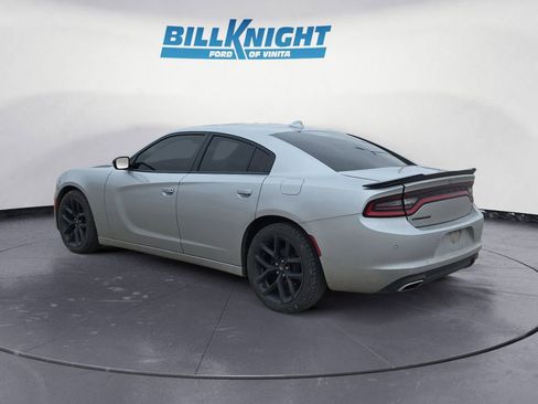 Used 2020 Dodge Charger SXT w/ Plus Group image 3