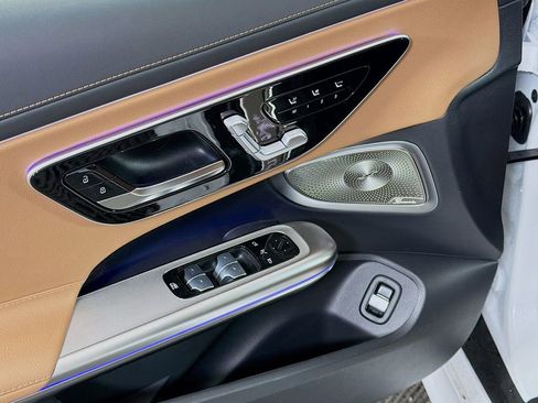 New 2026 Mercedes-Benz CLE 300 4MATIC Cabriolet image 21