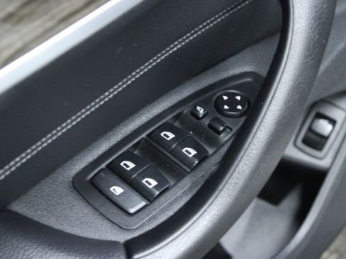 Used 2017 BMW X1 xDrive28i image 11