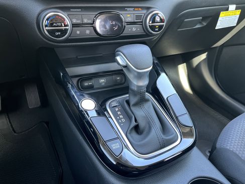 New 2025 Kia Soul S image 12