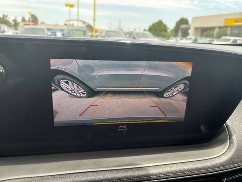 Used 2025 Buick Encore GX Preferred AWD/4WD image 21