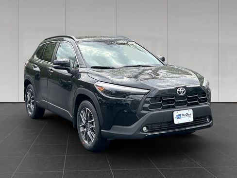 New 2026 Toyota Corolla Cross XLE w/ Convenience Package AWD/4WD image 7