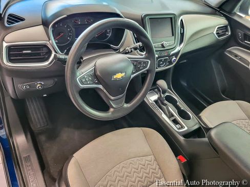 Used 2022 Chevrolet Equinox LS FWD image 10