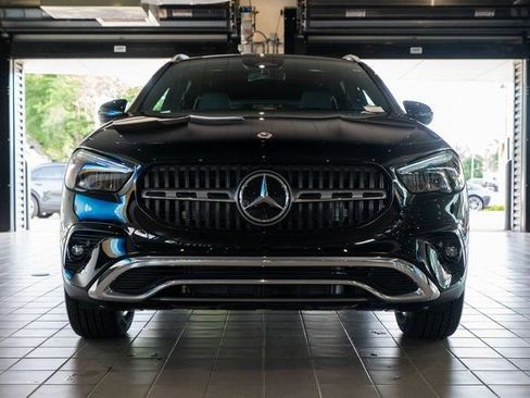 Used 2026 Mercedes-Benz GLA 250 GLA 250 image 2