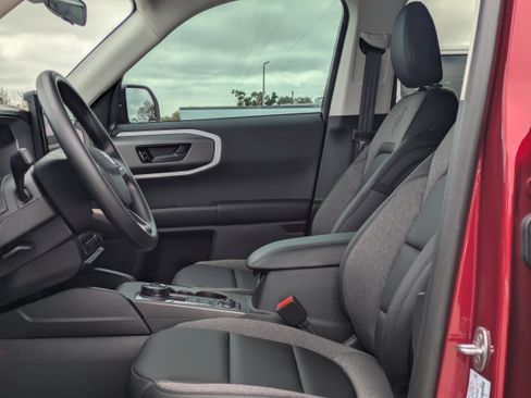 New 2025 Ford Bronco Sport Big Bend w/ Black Appearance Package image 18