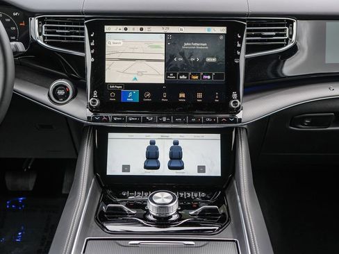 New 2026 Jeep Grand Wagoneer L Summit AWD/4WD image 14