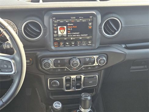 Used 2022 Jeep Wrangler Unlimited Sahara w/ Safety Group image 17