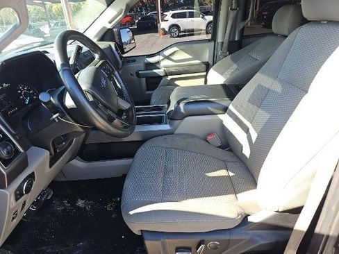 Used 2018 Ford F150 XLT w/ Equipment Group 302A Luxury image 8