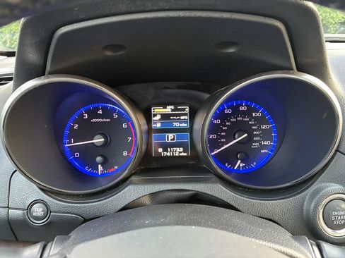 Used 2015 Subaru Outback 2.5i Limited AWD/4WD image 32