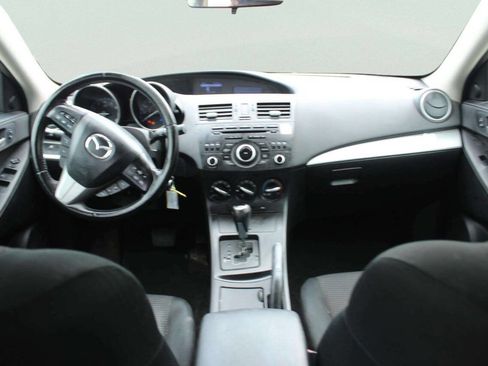 Used 2012 MAZDA MAZDA3 i Touring FWD image 8
