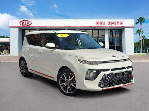 Certified 2021 Kia Soul GT-Line image 1