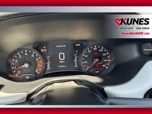 Used 2025 Jeep Compass Limited AWD/4WD image 18