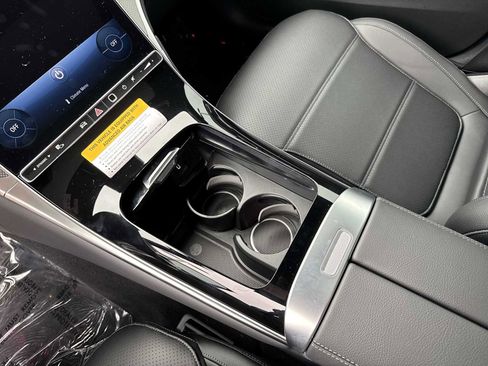 New 2026 Mercedes-Benz GLC 300 image 22