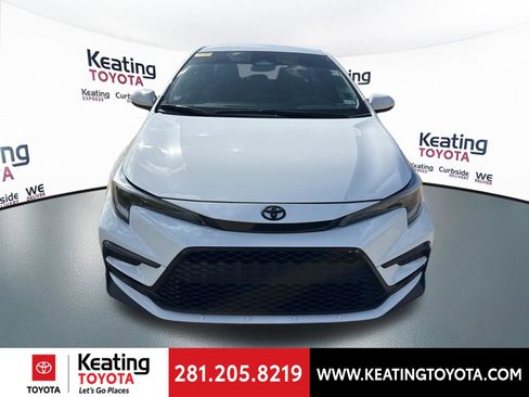 Used 2023 Toyota Corolla SE image 2