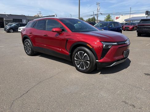Used 2024 Chevrolet Blazer EV LT AWD/4WD image 7