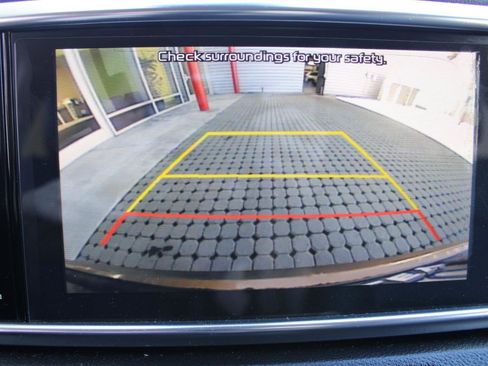 Used 2021 Kia Sportage EX image 17