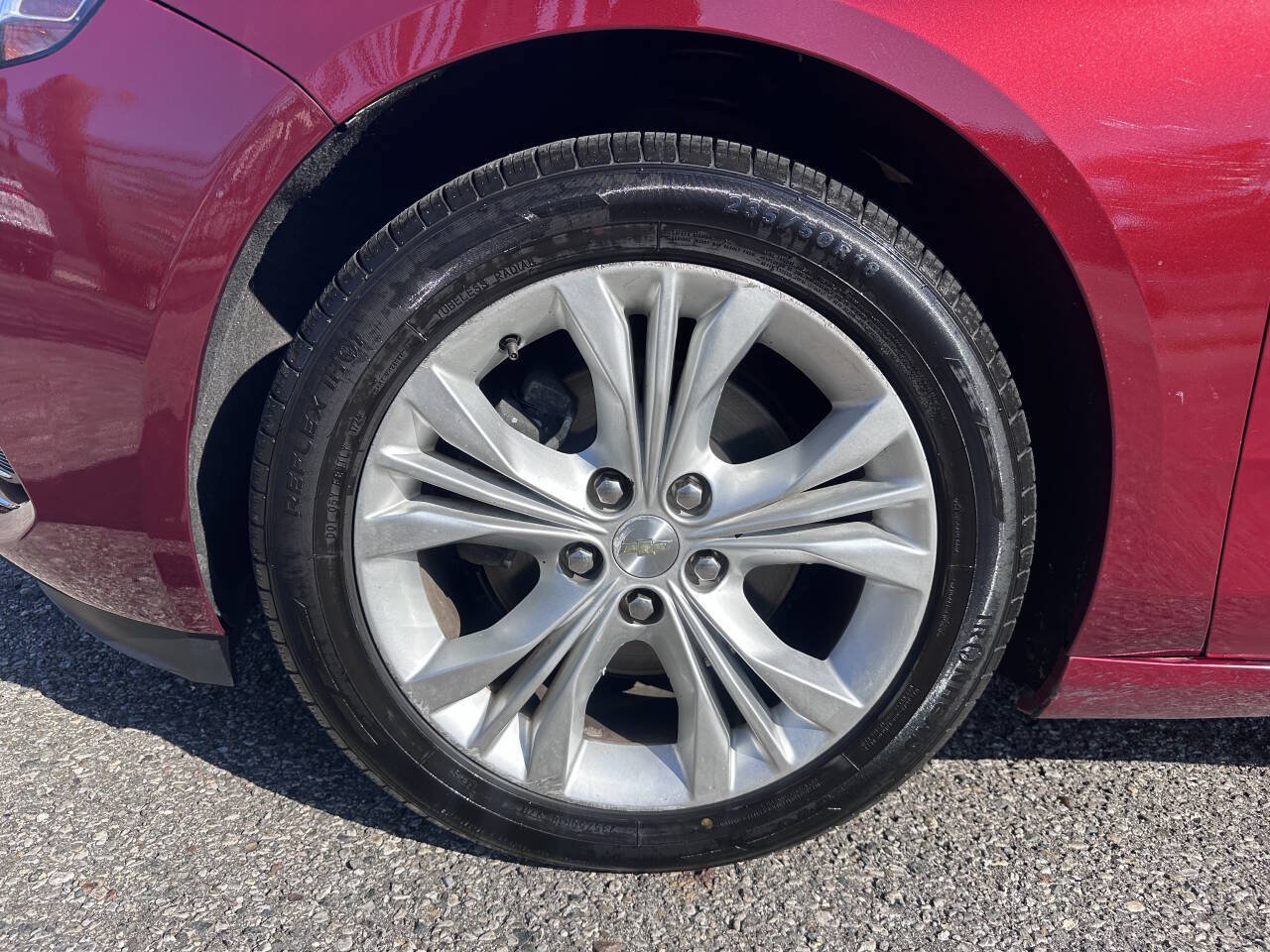 Used 2015 Chevrolet Impala LT w/ Convenience Package FWD image 8