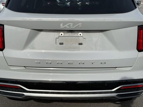 Used 2022 Kia Sorento SX image 6