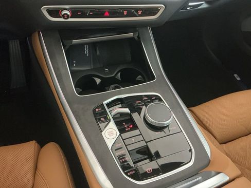 New 2026 BMW X5 sDrive40i image 13