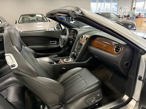 Used 2013 Bentley Continental GT image 22