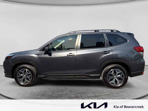 Used 2024 Subaru Forester Premium AWD/4WD image 8