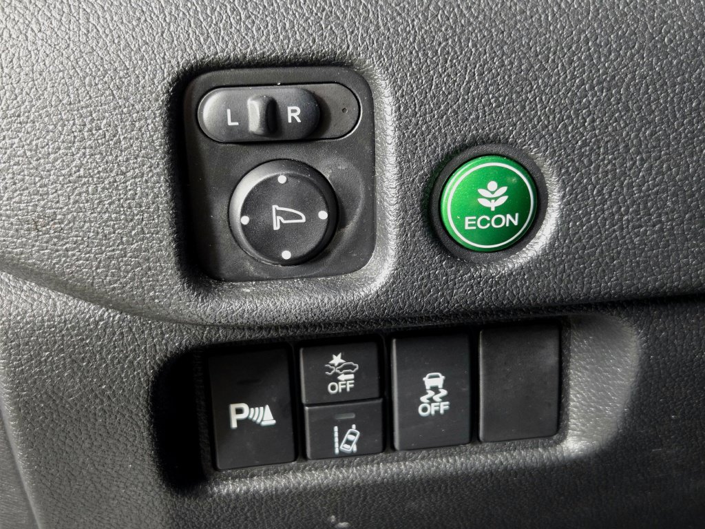 Used 2023 Honda Passport EX-L image 32