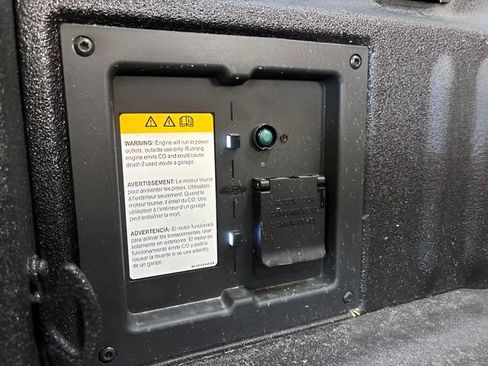 New 2025 Ford F150 Lariat w/ Equipment Group 501A Mid image 24