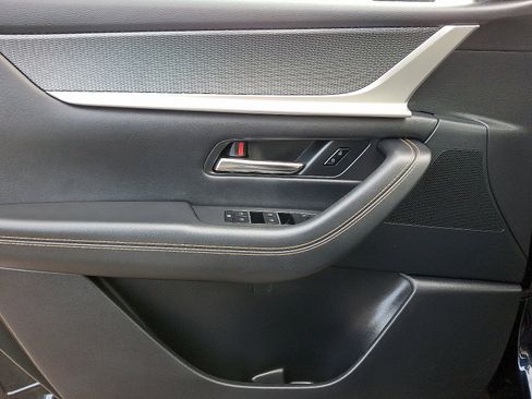 Certified 2024 MAZDA CX-90 Plug-In Hybrid w/ Premium Pkg image 15