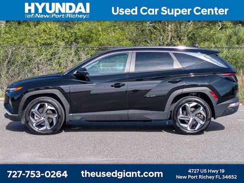 Used 2023 Hyundai Tucson SEL w/ Cargo Package AWD/4WD image 2