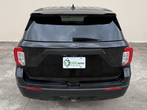 Used 2021 Ford Explorer 4WD Police Interceptor image 4
