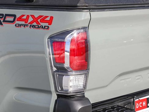 Used 2023 Toyota Tacoma TRD Off-Road image 9