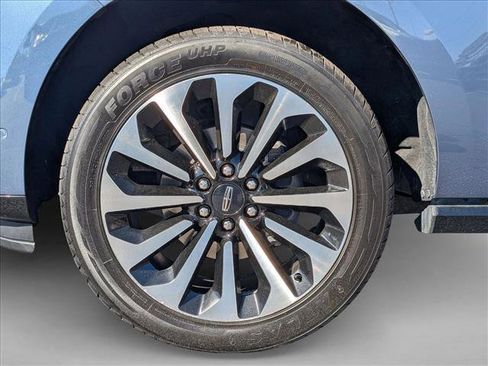 Used 2023 Lincoln Navigator L Reserve image 22