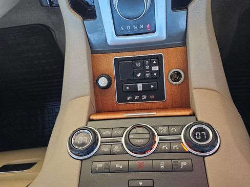 Used 2015 Land Rover LR4 HSE AWD/4WD image 12