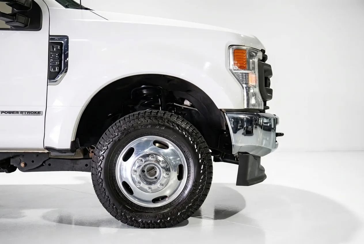 Used 2020 Ford F350 XL w/ Power Equipment Group AWD/4WD image 9