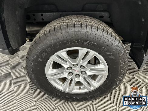 Used 2019 GMC Canyon SLE w/ SLE Convenience Package image 17