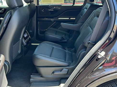 Certified 2023 Lincoln Aviator Grand Touring w/ Elements Package Plus AWD/4WD image 11