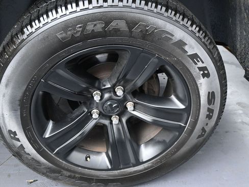 Used 2021 RAM 1500 Classic Warlock w/ Electronics Group image 39