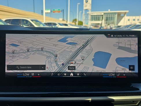 Used 2025 BMW X7 M60i w/ Executive Package image 19