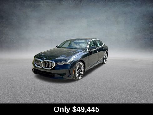 Used 2024 BMW 540i xDrive image 4