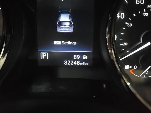 Used 2018 Nissan Rogue S AWD/4WD image 22